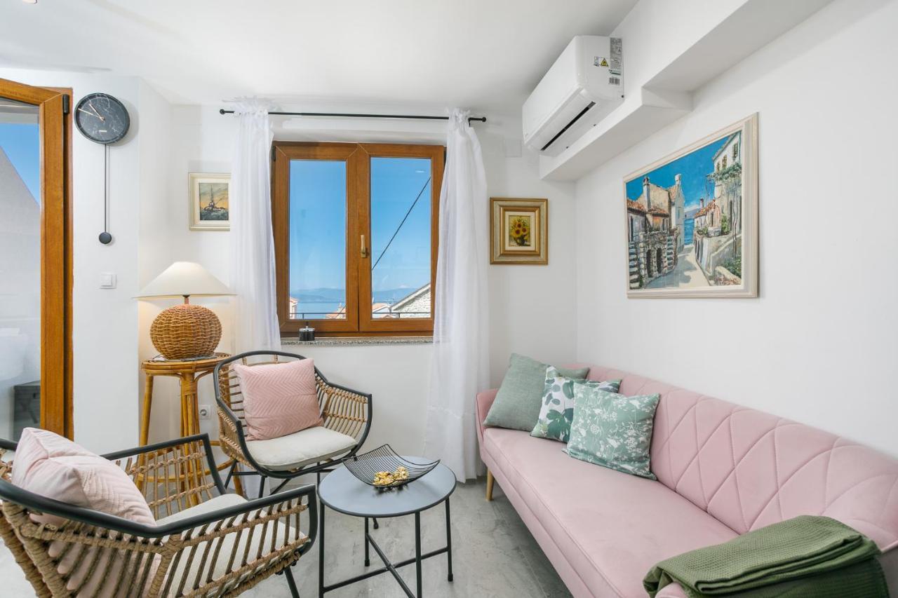 Apartment U Centru Blizu Plaze